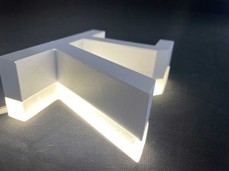 不銹鋼背面發(fā)光字