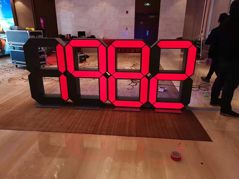 整體發(fā)光字