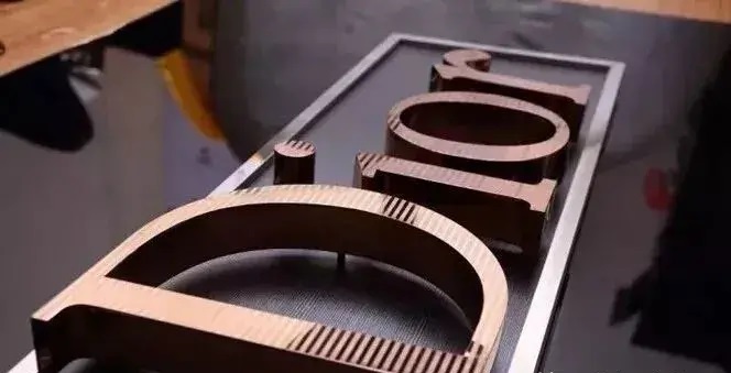 制造發(fā)光字尺寸大小有局限嗎？最小長度是幾何？6