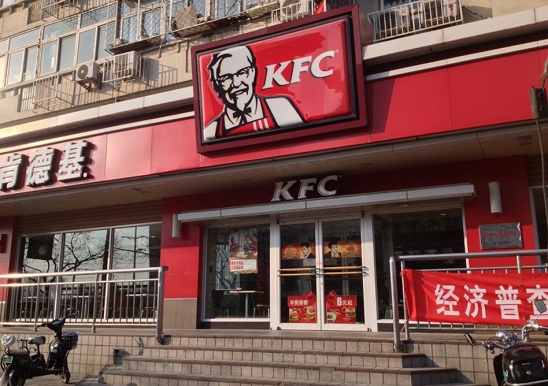 這么塑造門頭與廣告牌，讓你的店鋪生意倍增2