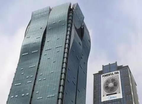 這些腦洞大開的室外廣告牌發(fā)光字，你見過幾個(gè)？11