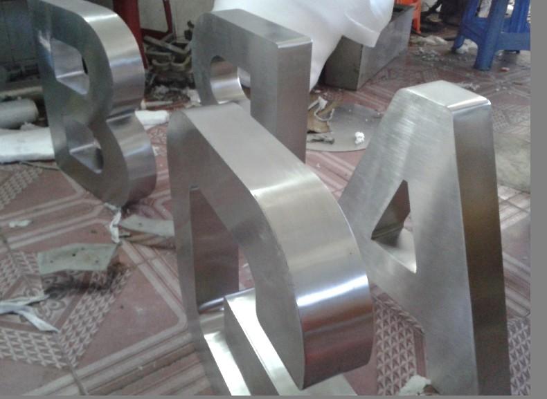 這些精品字，不單合適戶外展現(xiàn)，還能夠是公司最搶眼的形象16