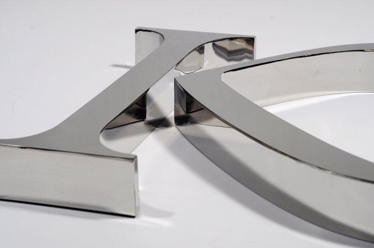 這些精品字，不僅符合室外呈現(xiàn)，還能是公司最搶眼的形象18