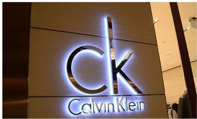 懸空背發(fā)光字