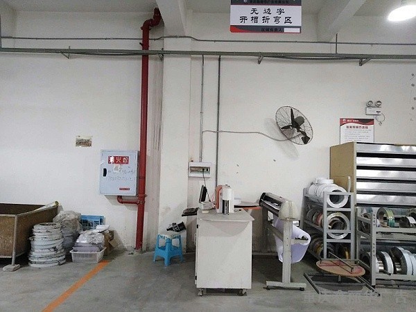 數(shù)控開槽機 數(shù)控開槽機