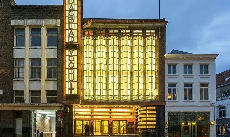 最“靚”的門楣廣告牌，看見第一款就愛了12