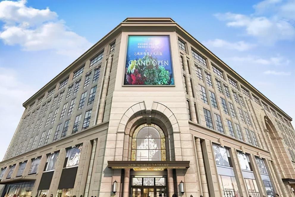 走訪10多位廣告企業(yè)用戶，才有的這份外墻led燈箱字制造安置指南11