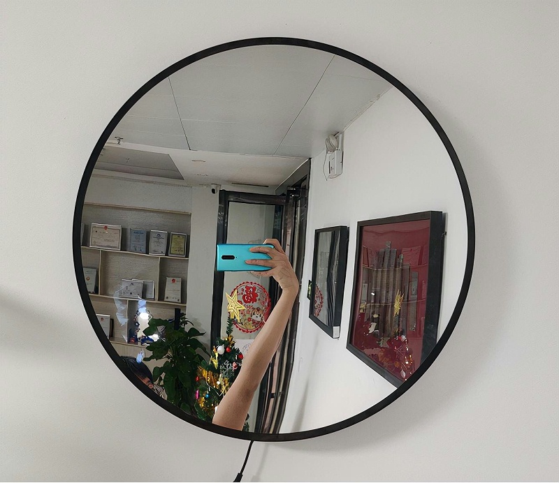 有了半透鏡，標(biāo)識(shí)led燈箱字也能具有立體感4